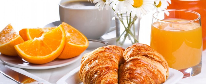 croissants-et-jus-d-orange