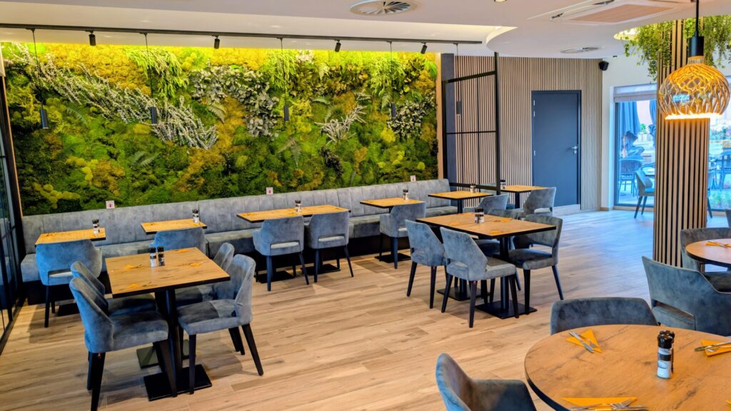 Salle de petit-déjeuner à l'Orange Hotel