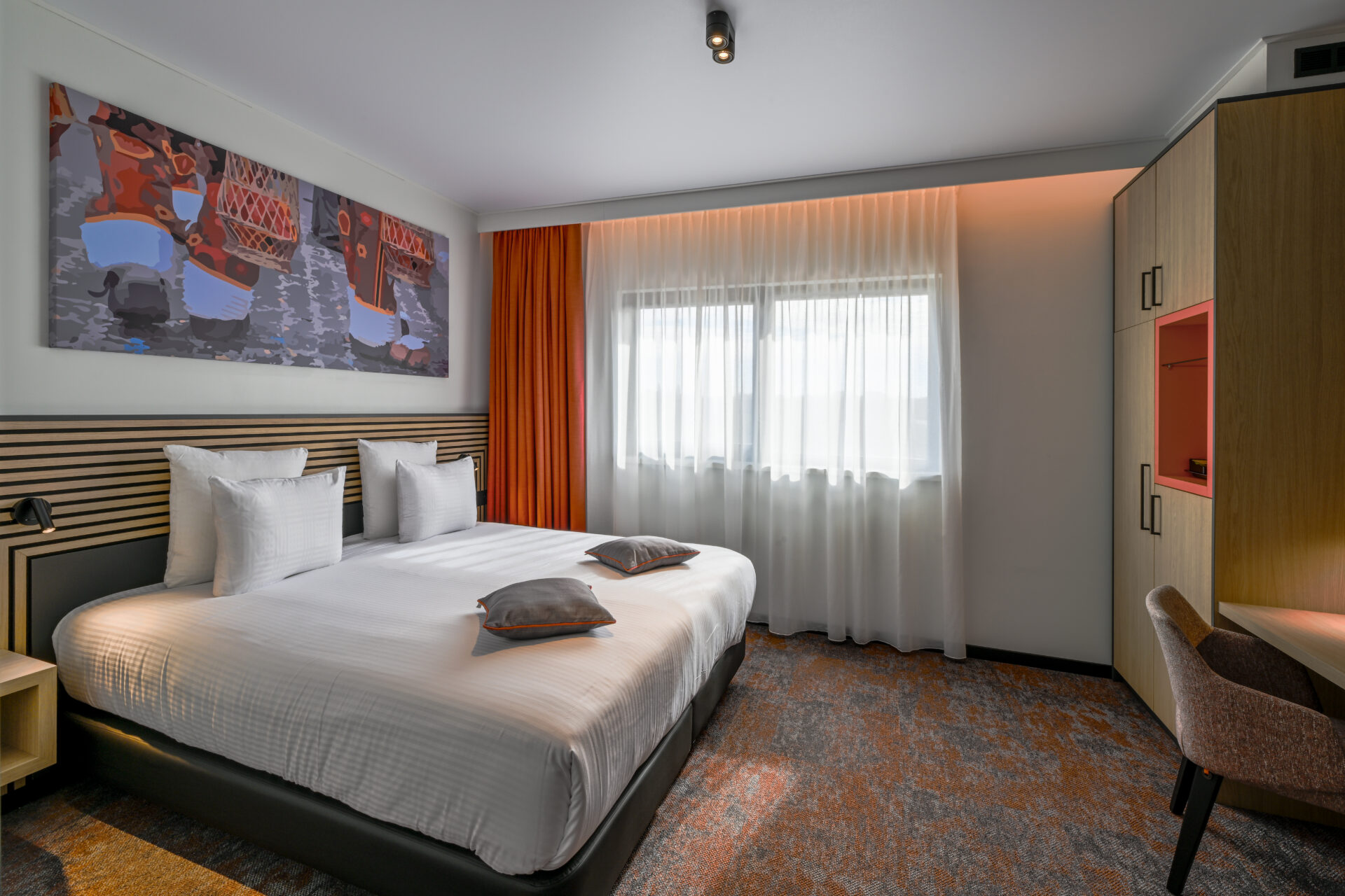 Junior Room's Orange Hotel
